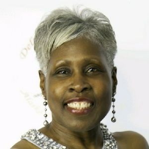 Meet your Posher, Valerie